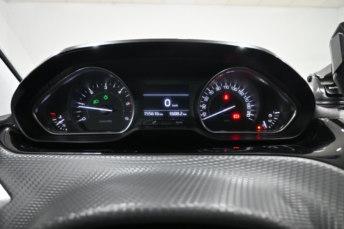 Foto Peugeot 2008 14
