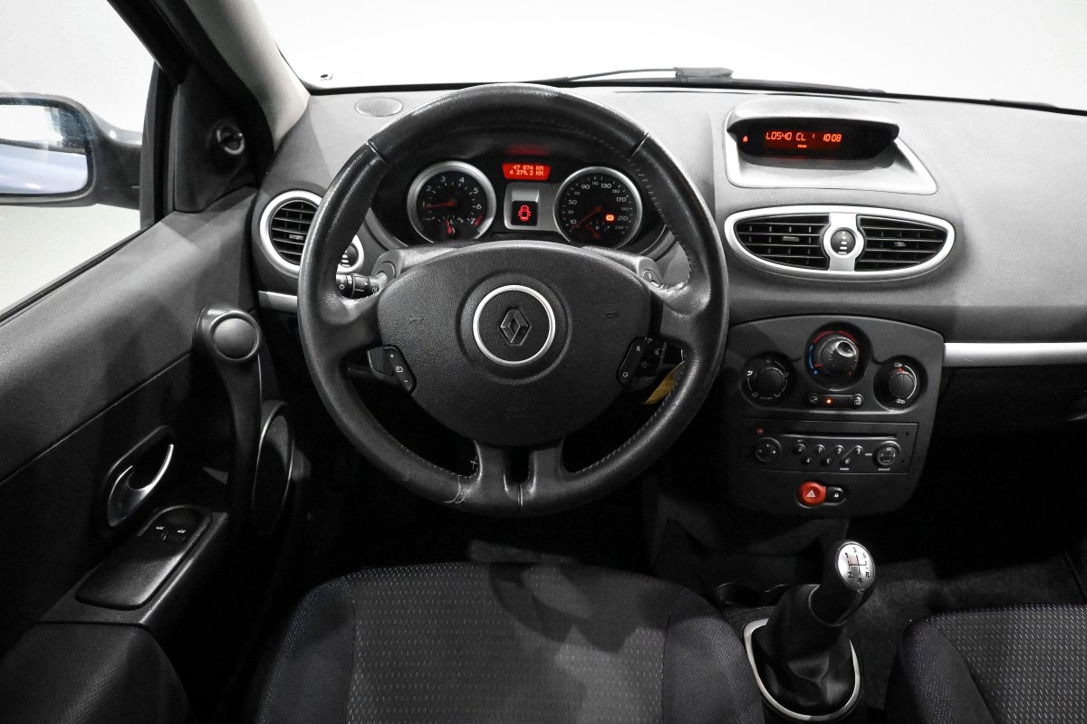 Foto Renault Clio 23