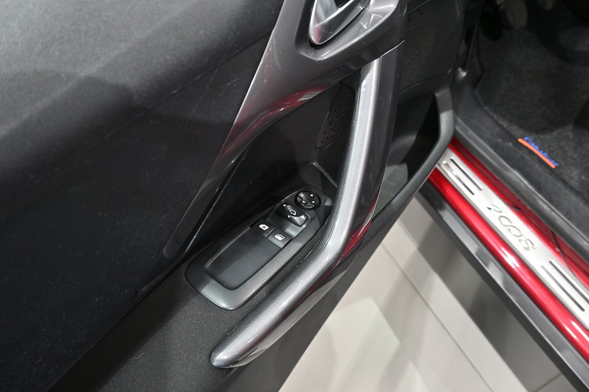 Foto Peugeot 2008 26