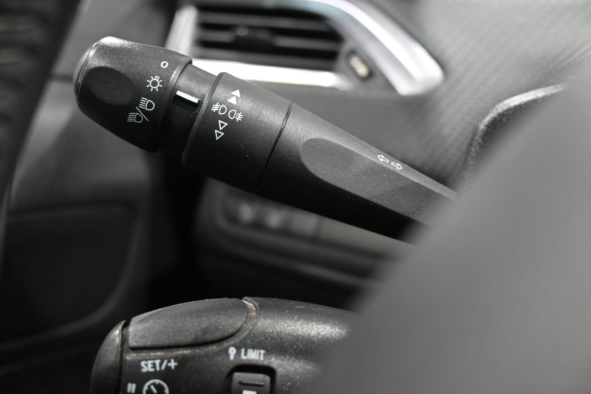 Foto Peugeot 2008 23