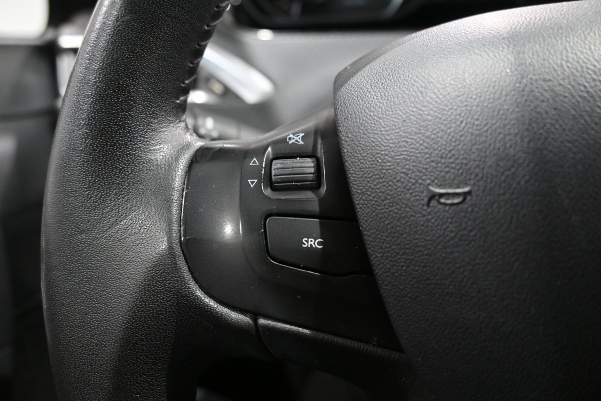 Foto Peugeot 2008 20