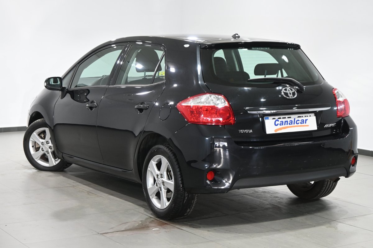 Foto Toyota Auris 6