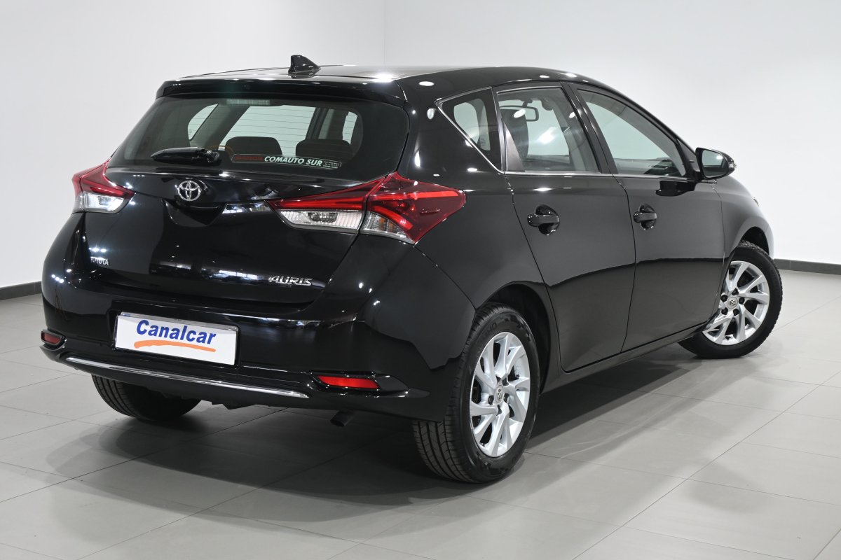 Foto Toyota Auris 4