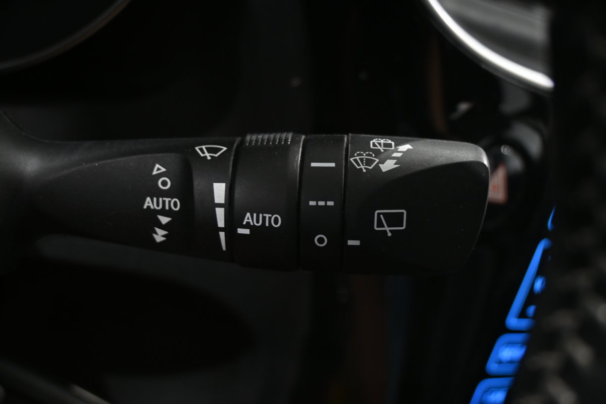 Foto Toyota Auris 21