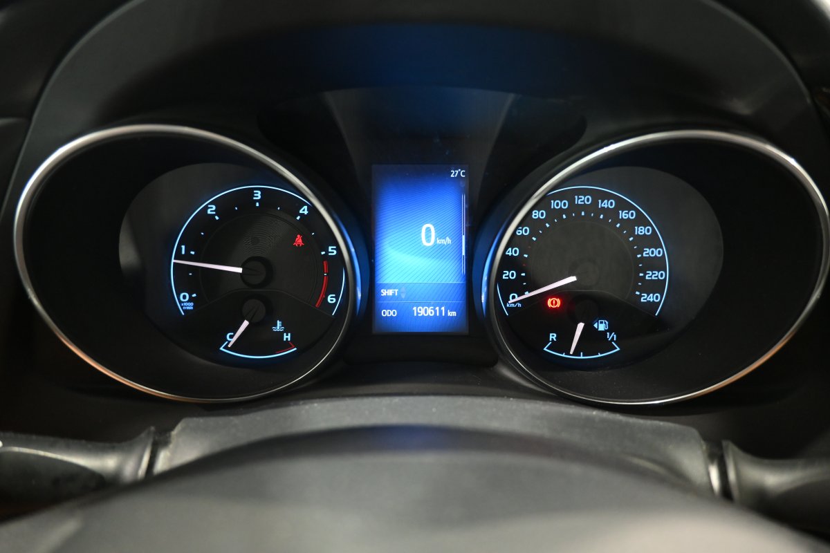 Foto Toyota Auris 13
