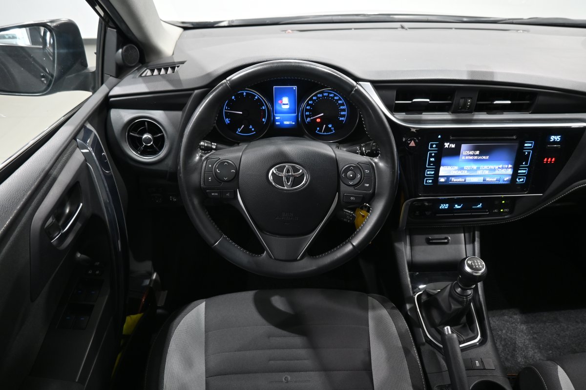 Foto Toyota Auris 18