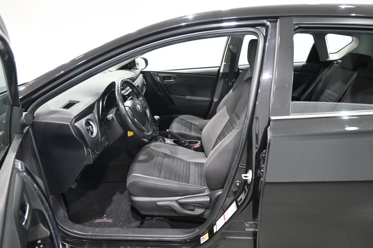Foto Toyota Auris 10