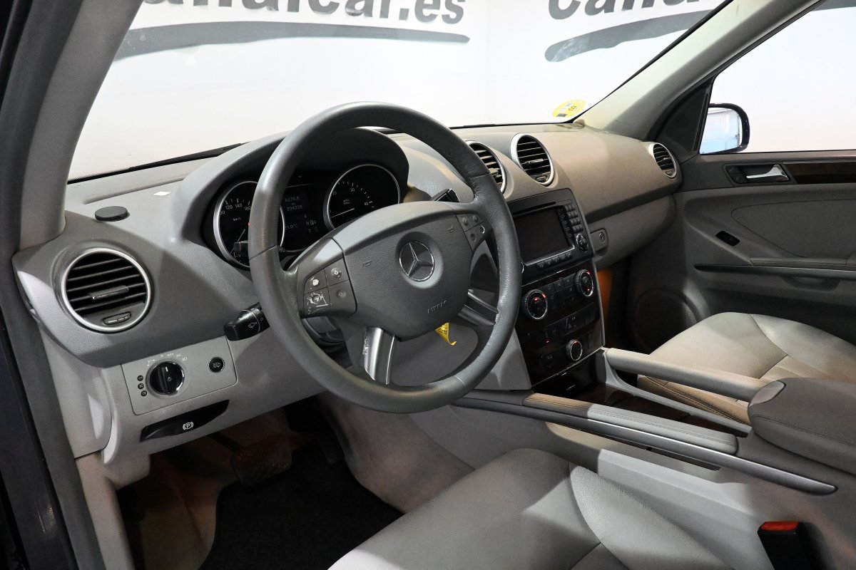 Foto Mercedes-Benz Clase ML 12