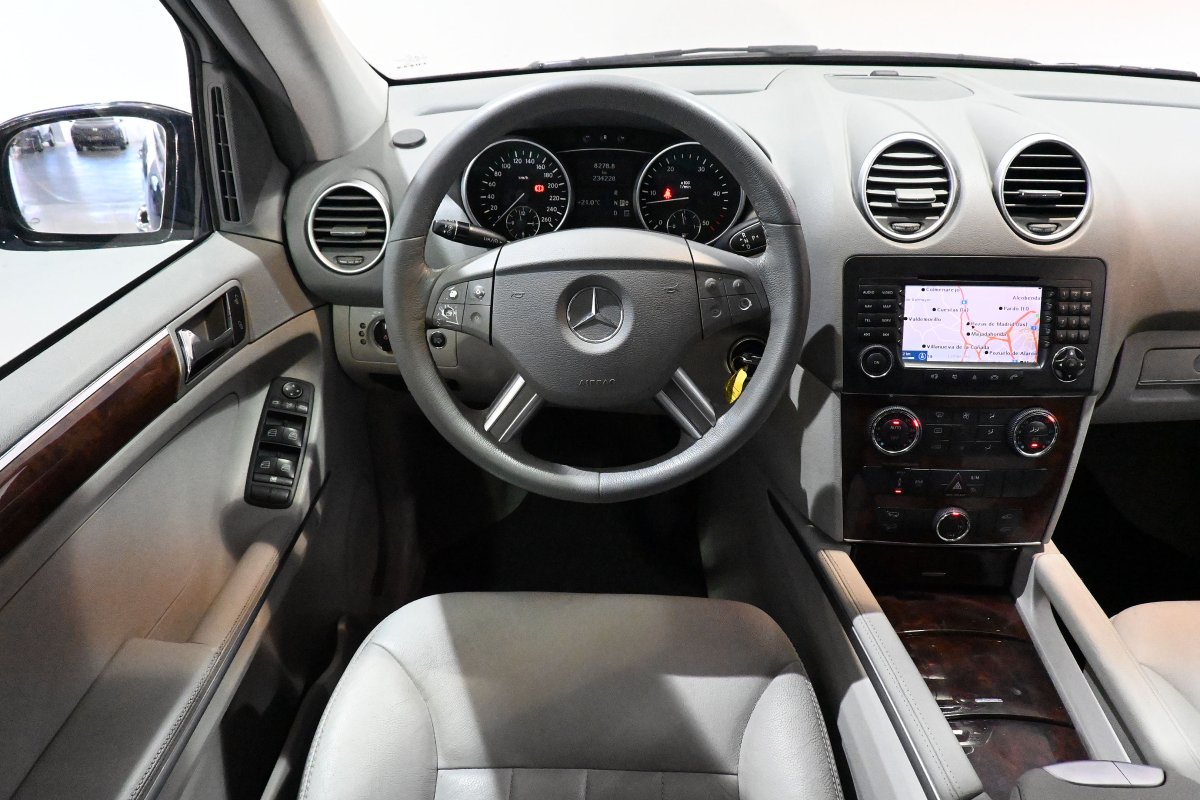 Foto Mercedes-Benz Clase ML 14