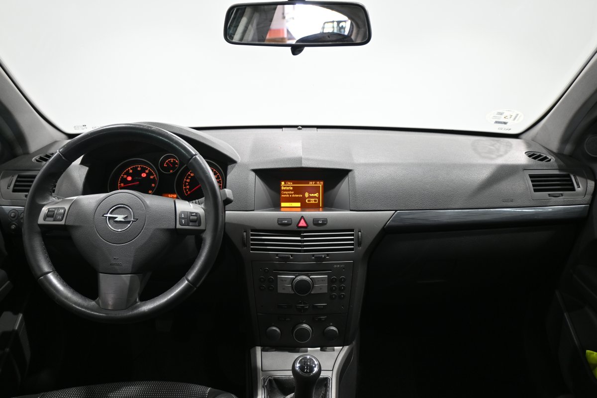 Foto Opel Astra 15