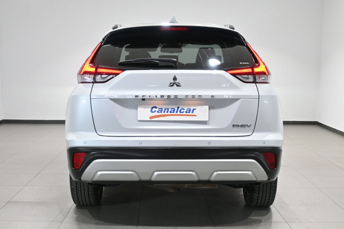 Foto Mitsubishi Eclipse Cross 5