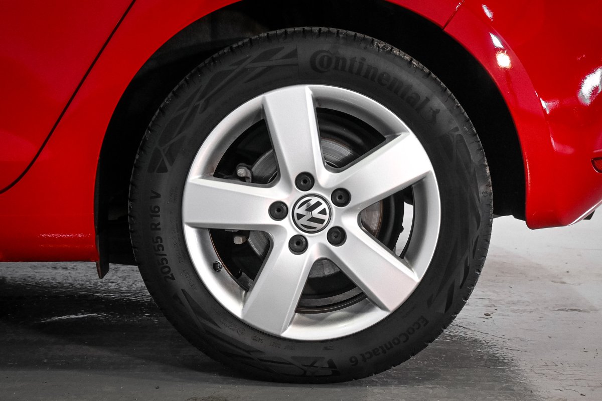 Foto Volkswagen Golf 27