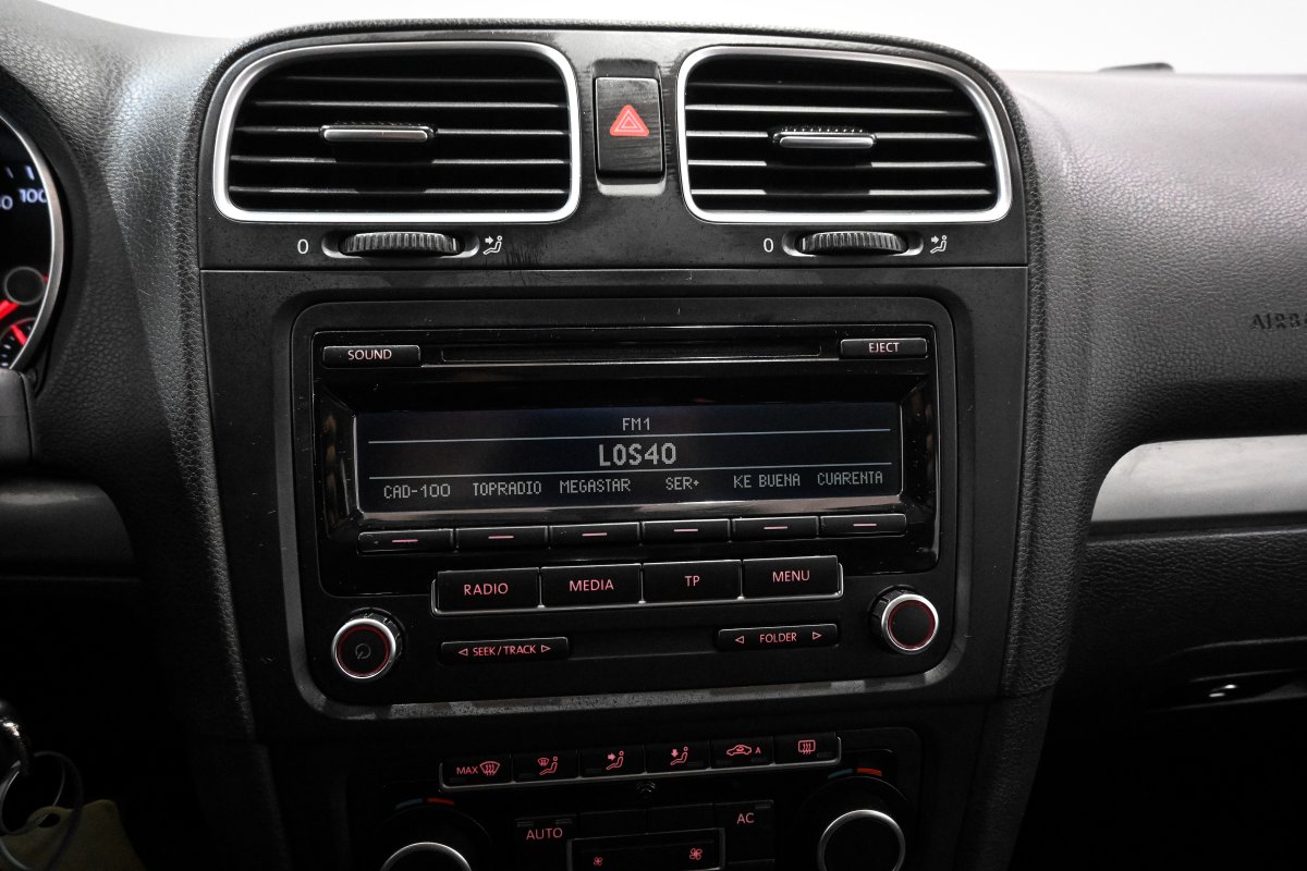 Foto Volkswagen Golf 15