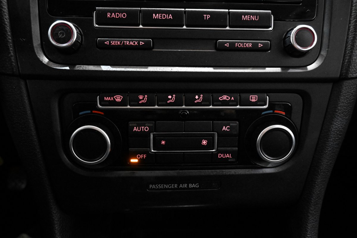Foto Volkswagen Golf 16