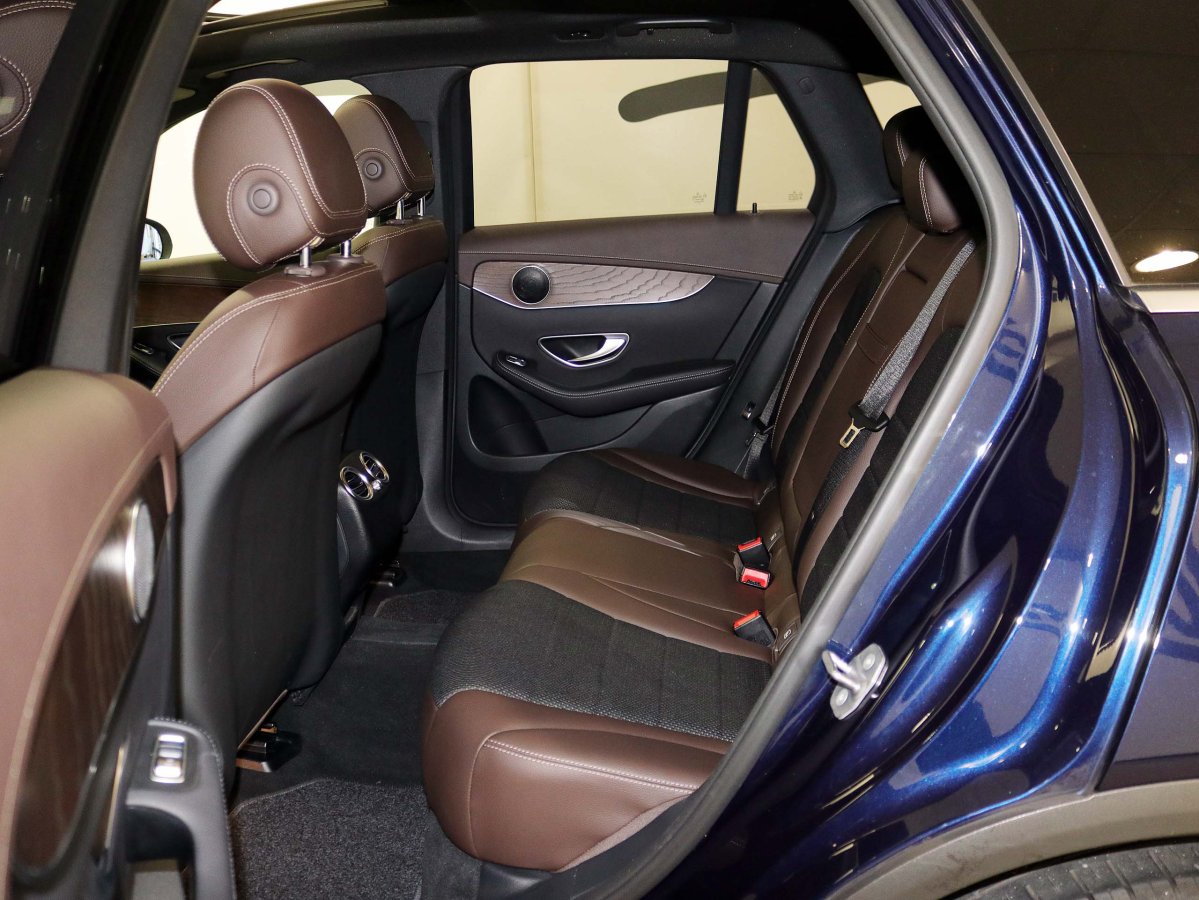 Foto Mercedes-Benz GLC 220 16