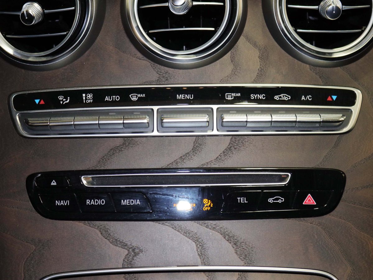 Foto Mercedes-Benz GLC 220 28
