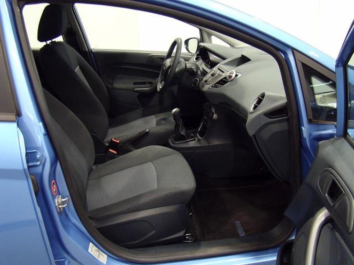 Foto Ford Fiesta 12