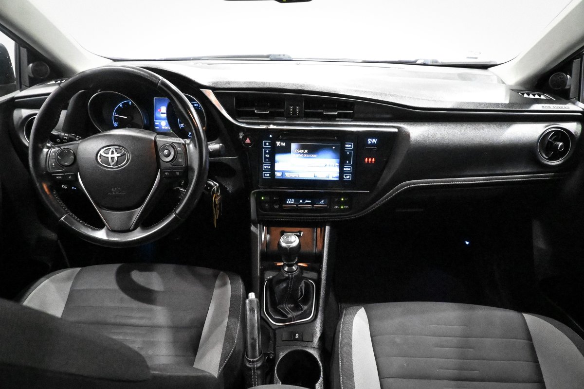 Foto Toyota Auris 19