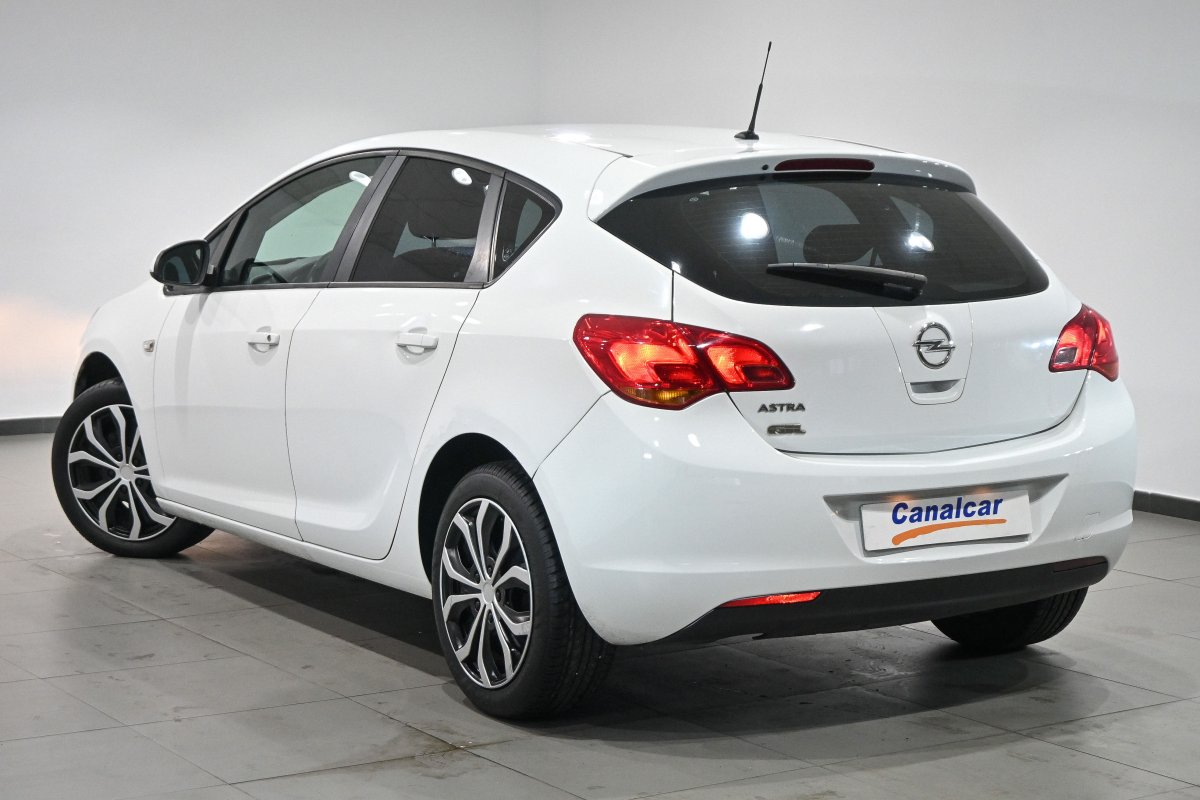 Foto Opel Astra 6