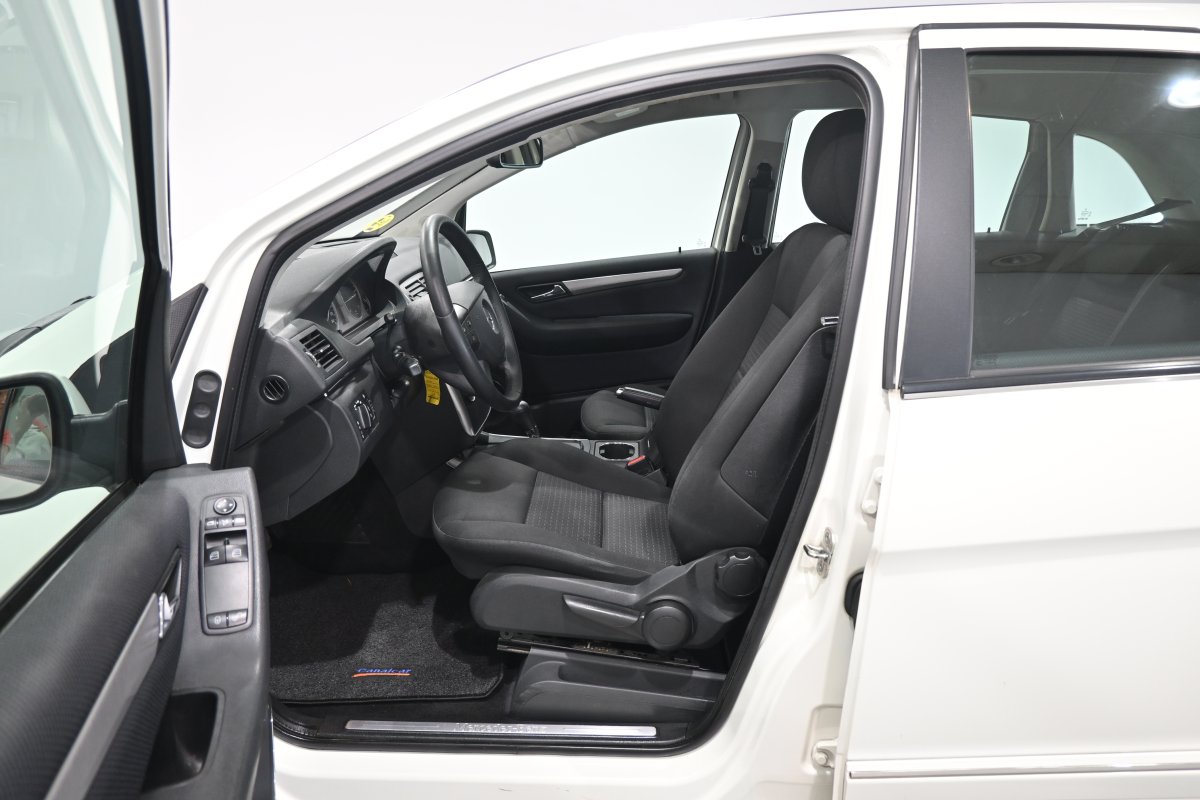 Foto Mercedes-Benz B 10