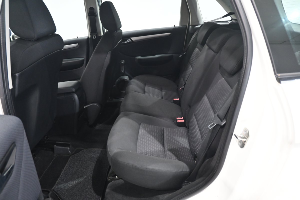 Foto Mercedes-Benz B 11