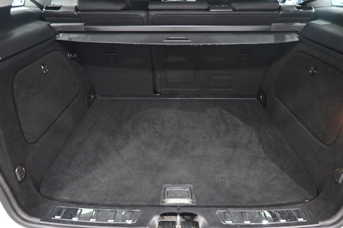 Foto Mercedes-Benz B 8