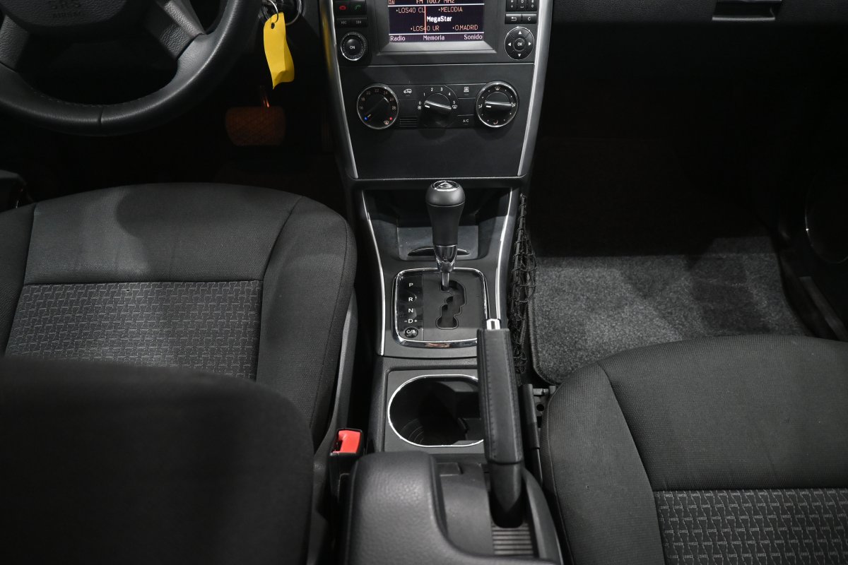 Foto Mercedes-Benz B 17