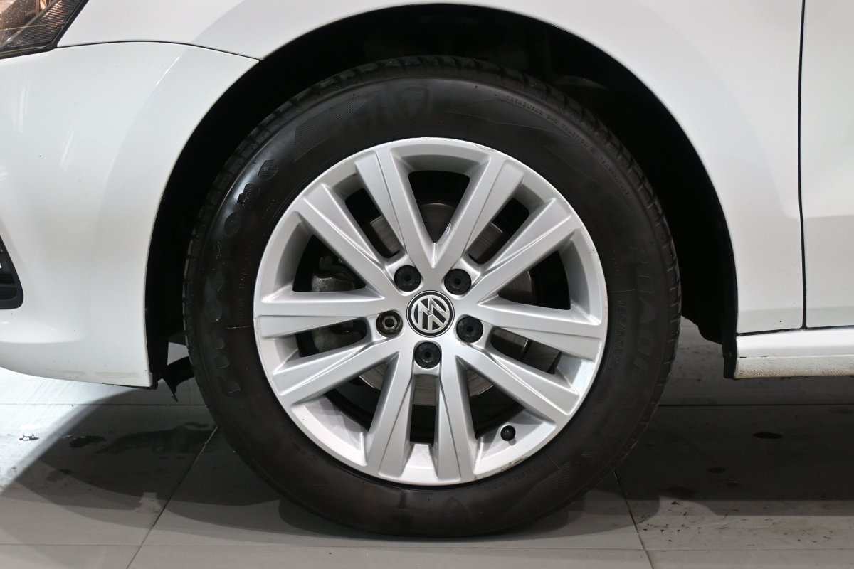 Foto Volkswagen Polo 23