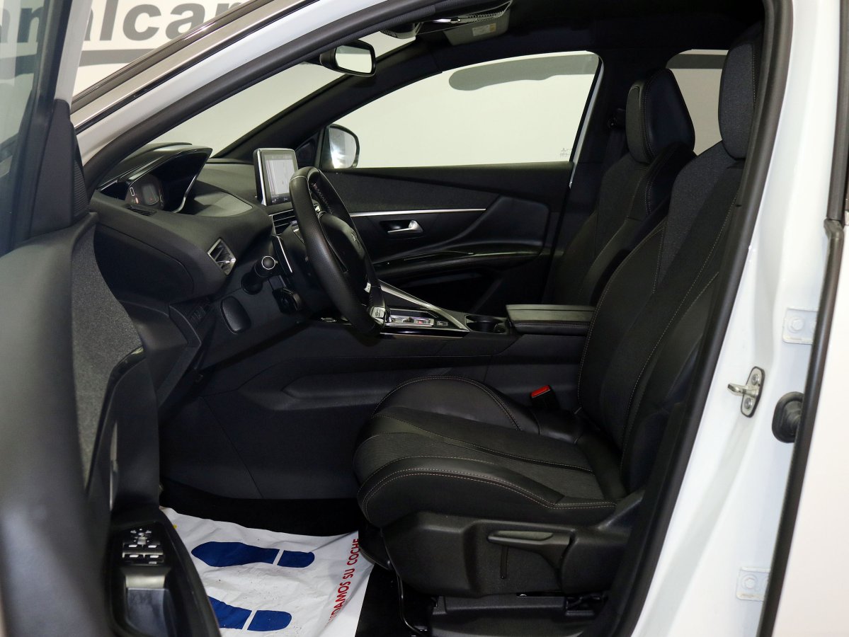 Foto Peugeot 3008 13