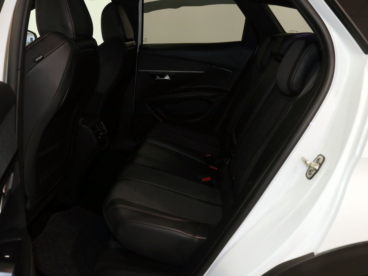 Foto Peugeot 3008 14