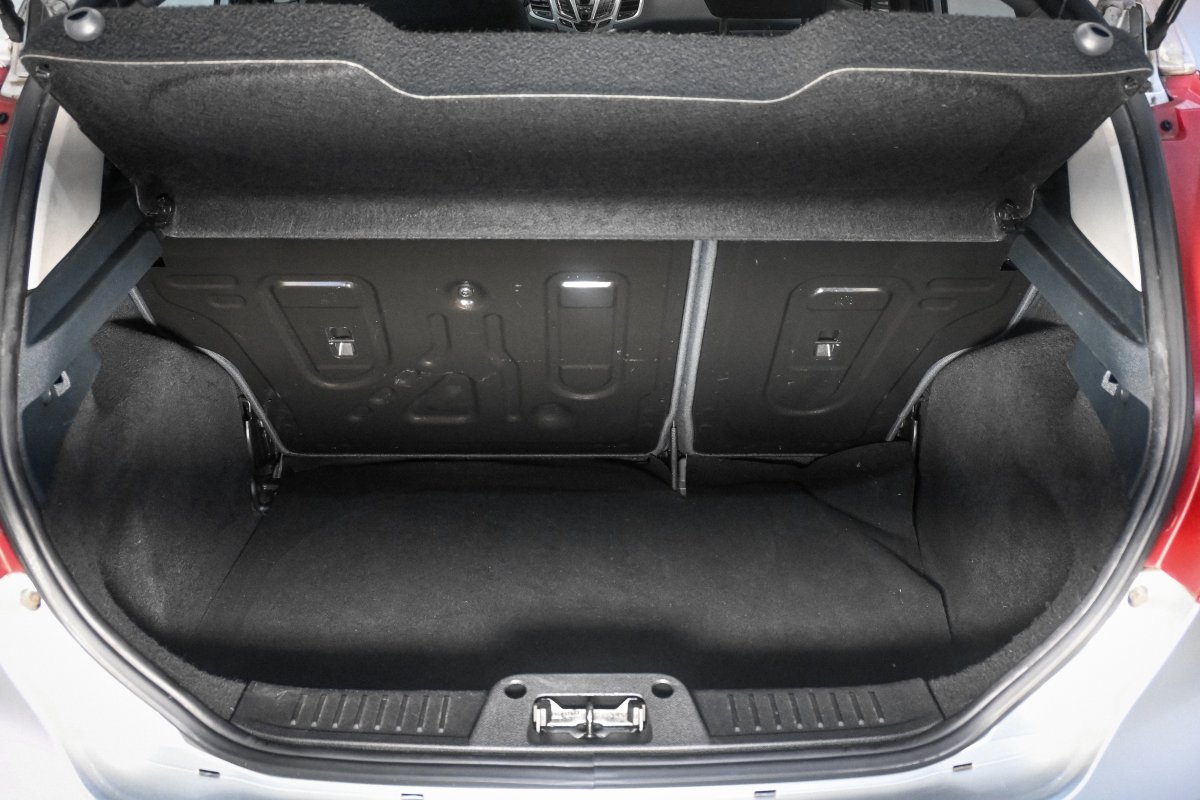 Foto Ford Fiesta 9