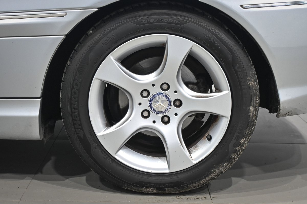 Foto Mercedes-Benz CLASE CLC 28