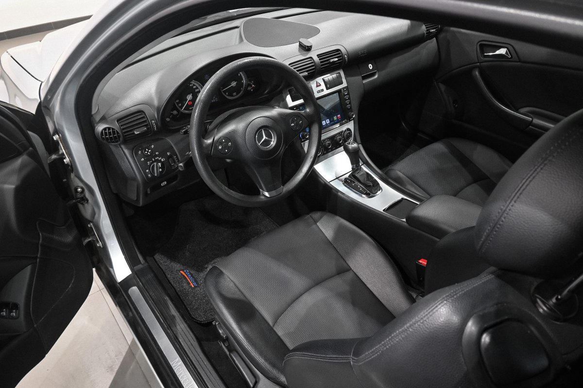 Foto Mercedes-Benz CLASE CLC 9
