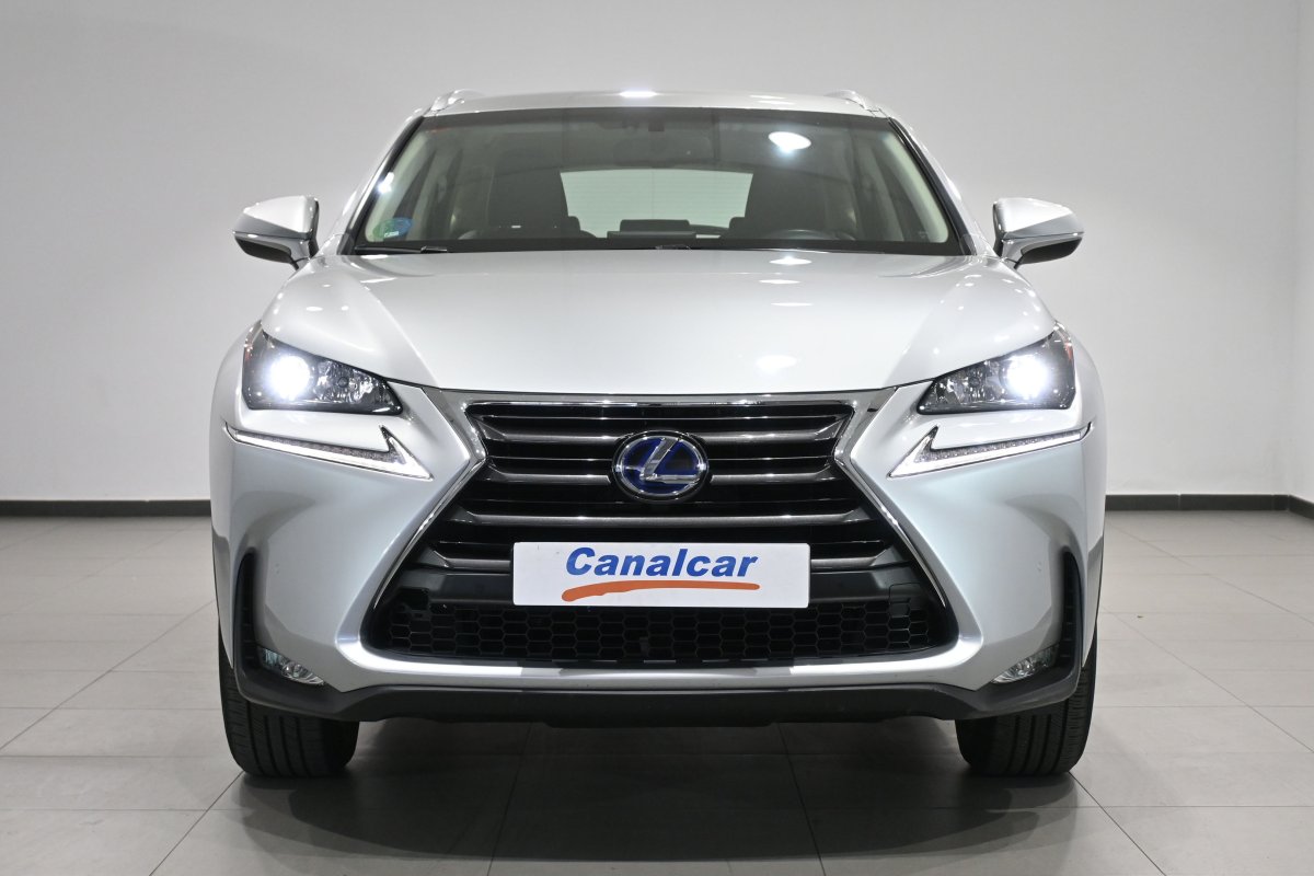Foto Lexus NX 2