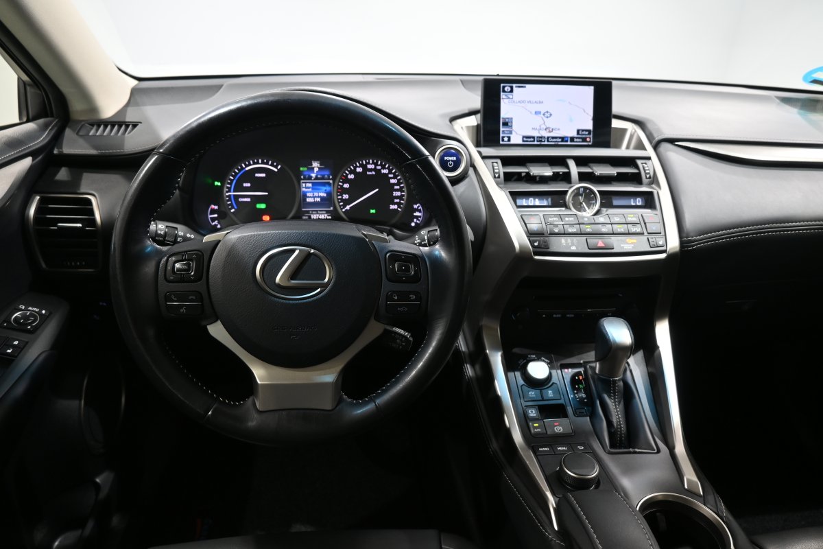 Foto Lexus NX 19
