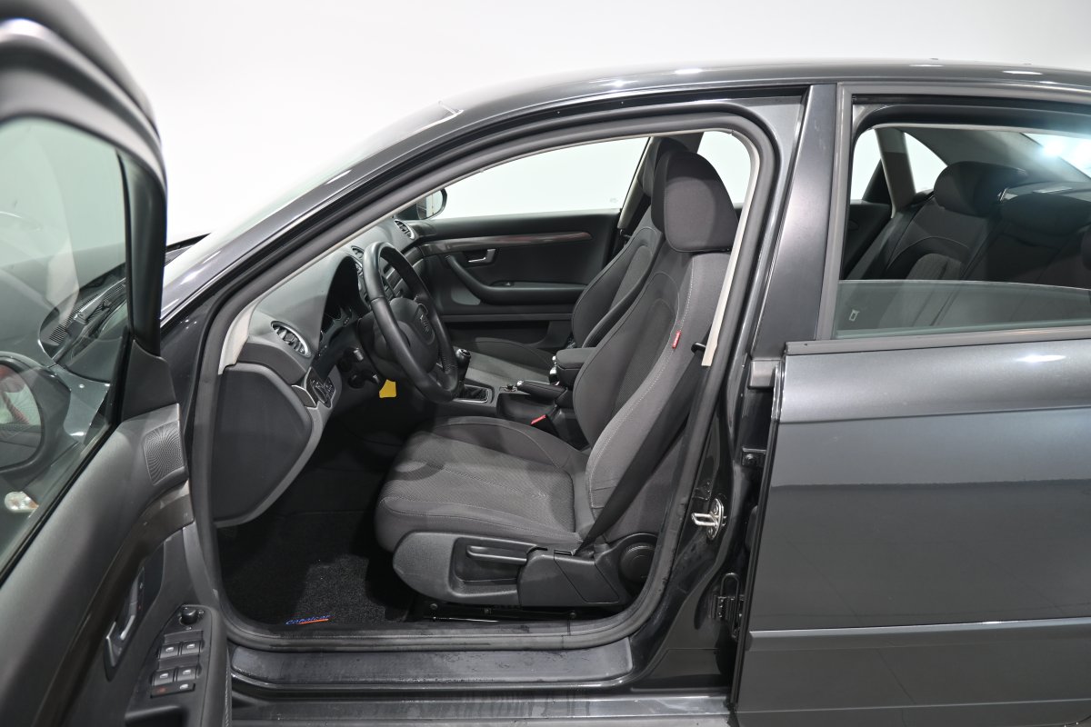 Foto Seat Exeo 10