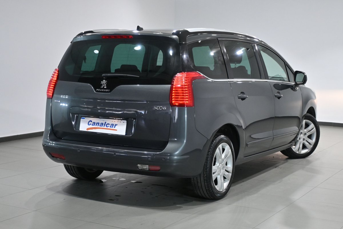Foto Peugeot 5008 4