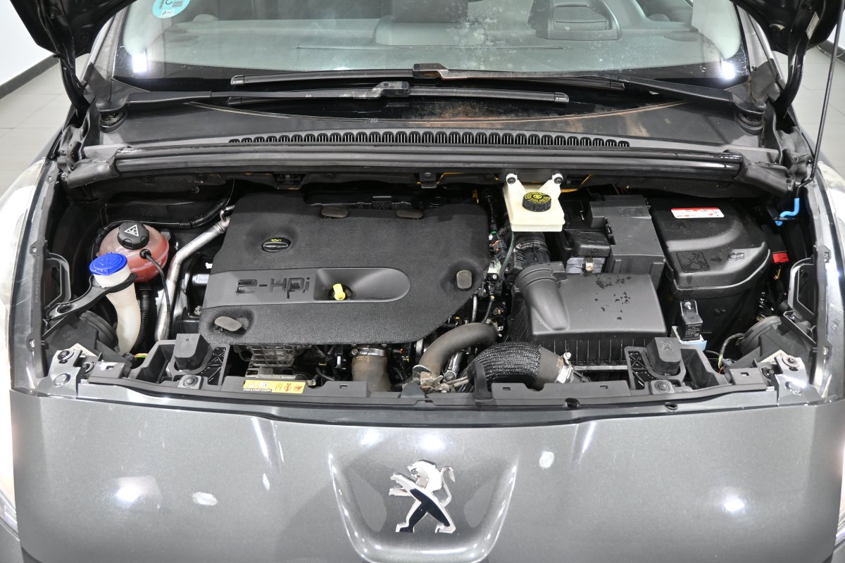 Foto Peugeot 5008 7
