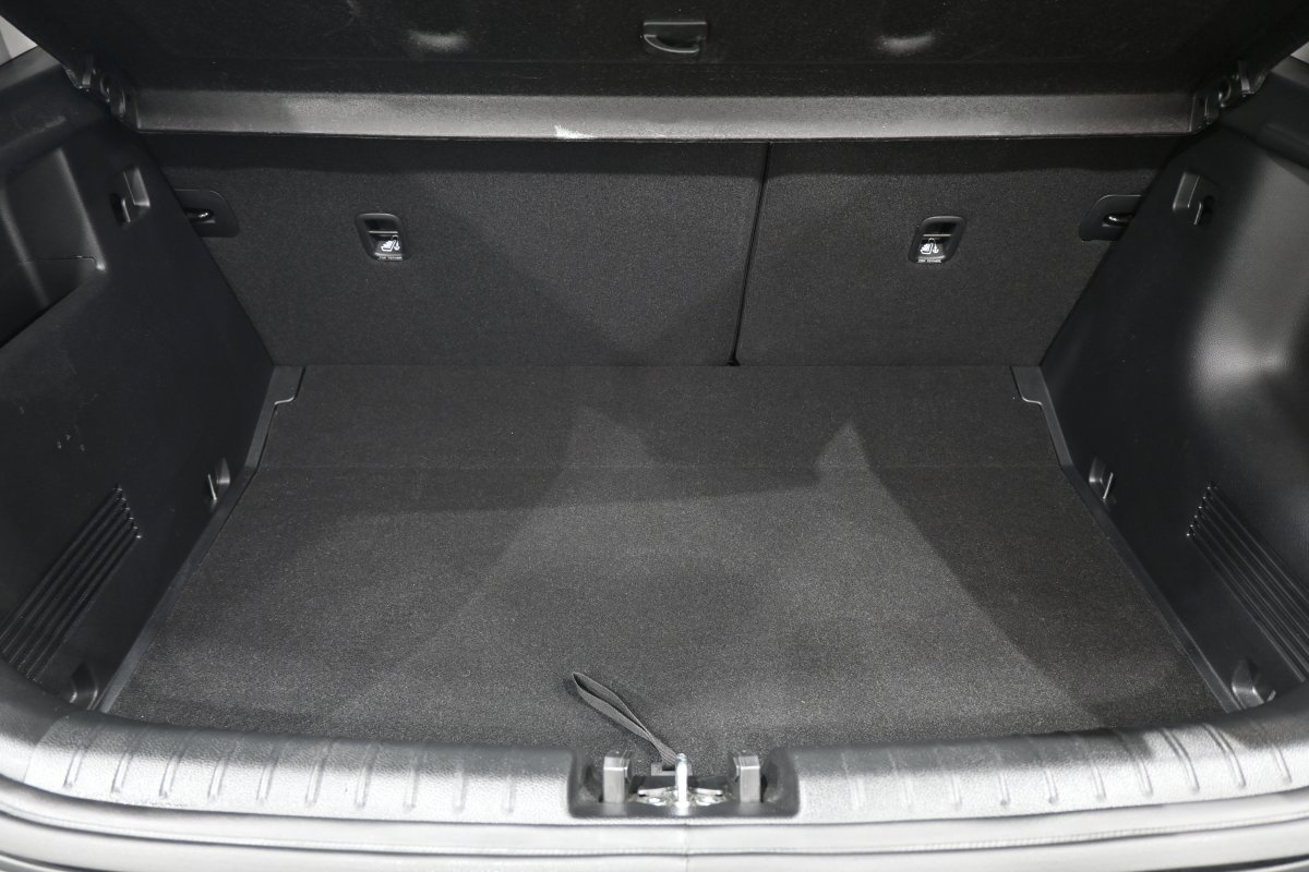 Foto Kia Stonic 8
