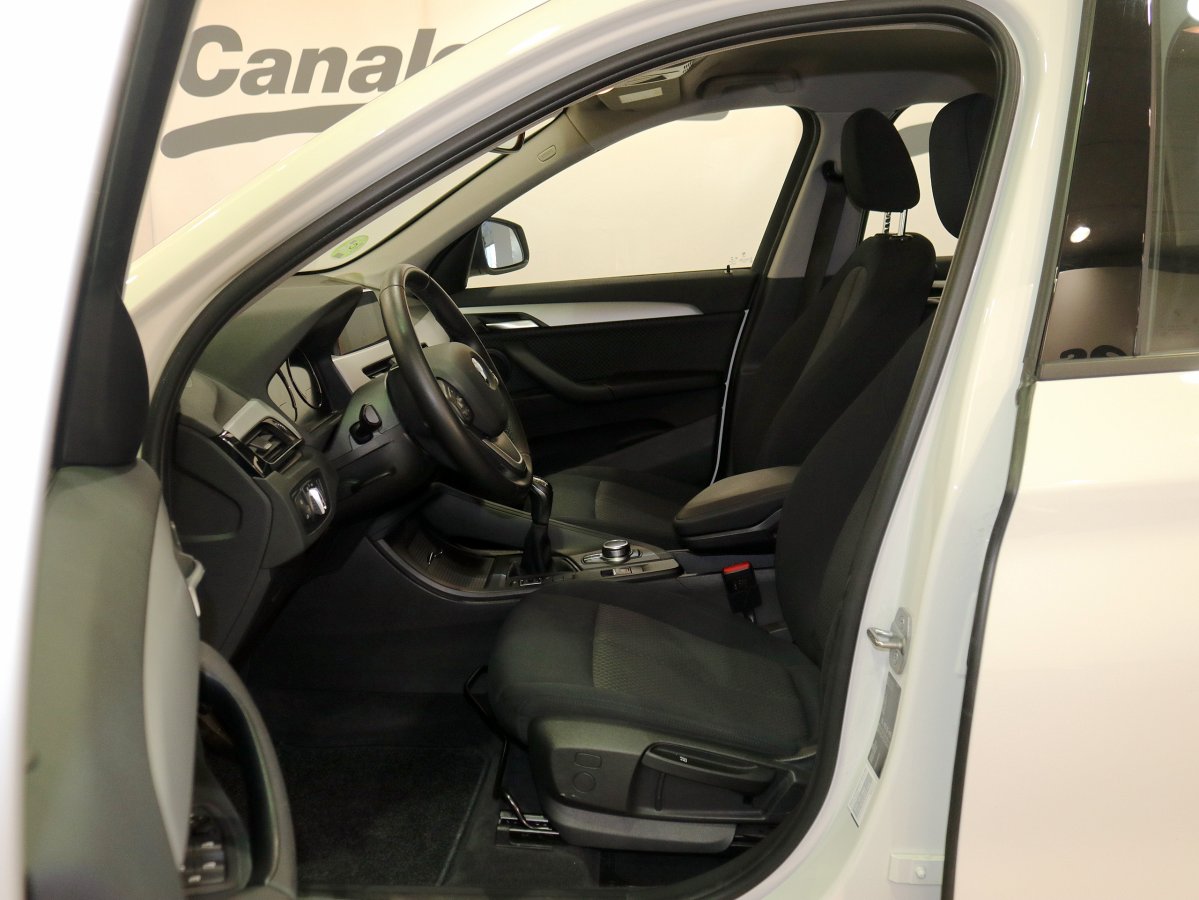 Foto Bmw X1 16