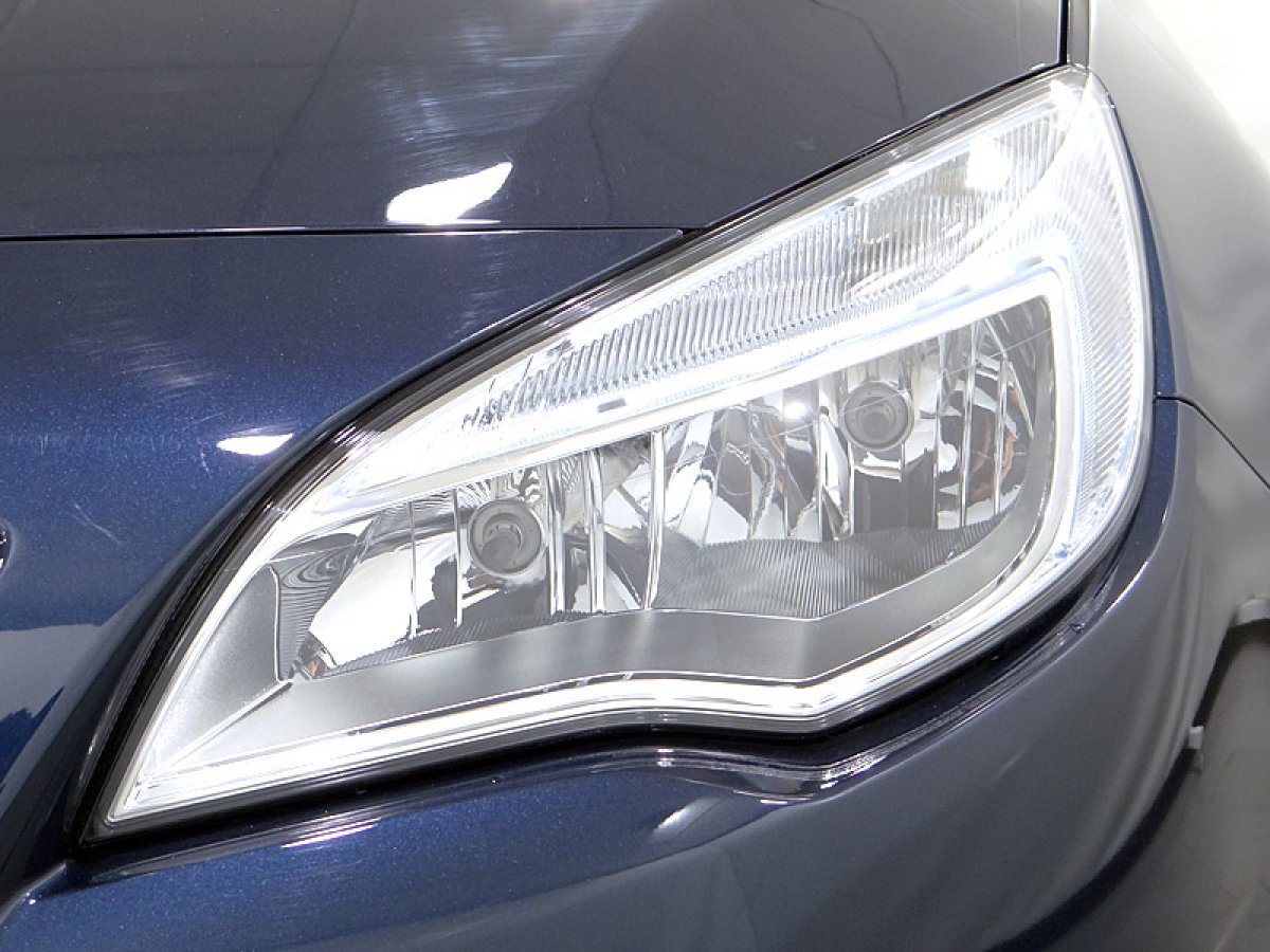 Foto Opel Astra 19