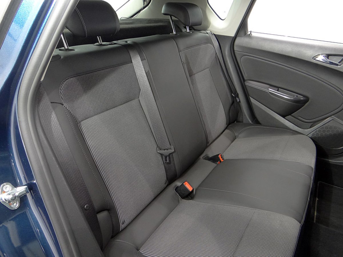 Foto Opel Astra 23