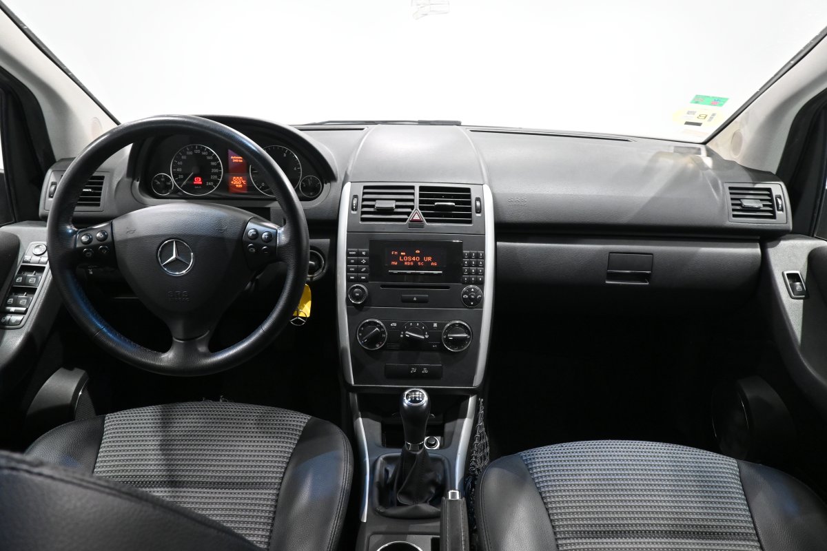 Foto Mercedes-Benz Clase A 15
