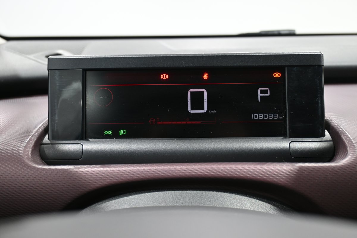 Foto Citroen C4 Cactus 14