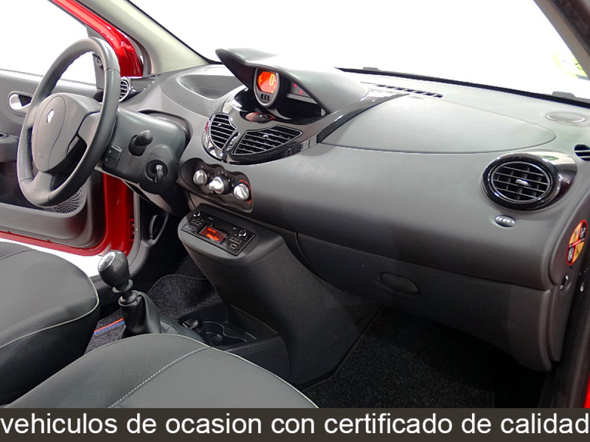 Foto Renault Twingo 24