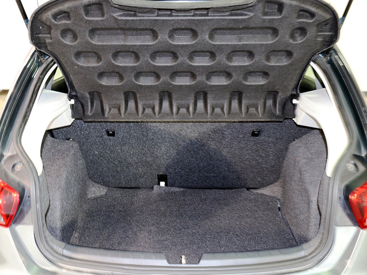 Foto Seat Ibiza 9