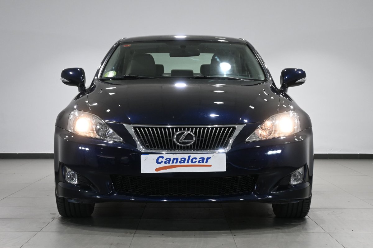 Foto Lexus IS220d 2