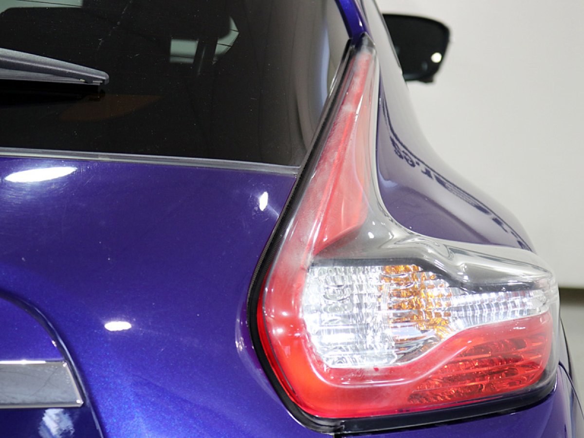 Foto Nissan Juke 11