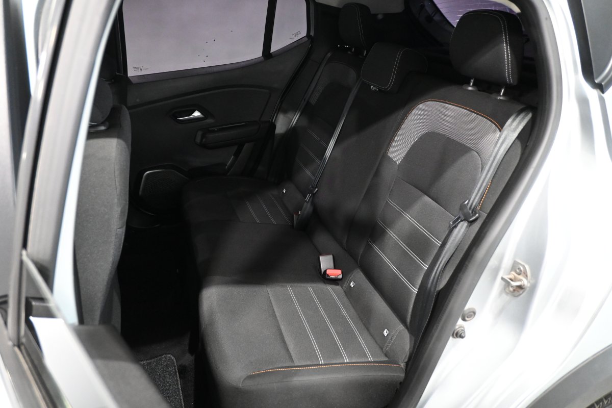 Foto Dacia Sandero 10