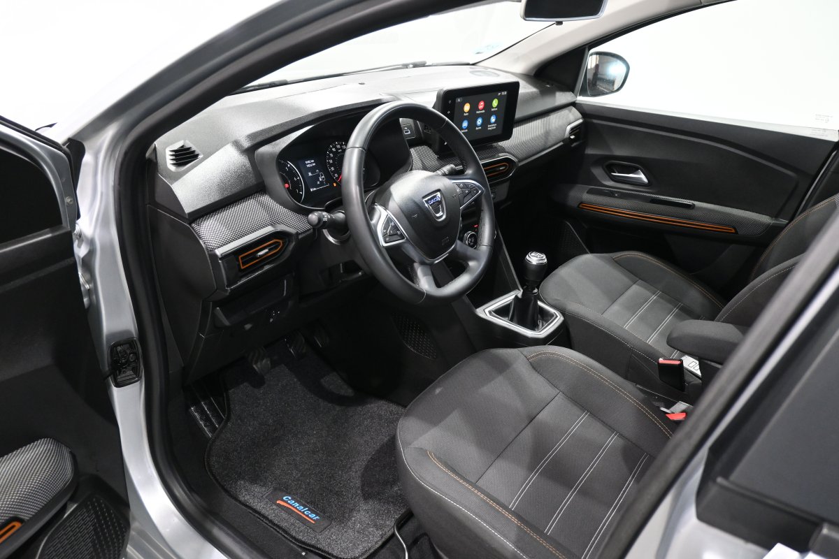 Foto Dacia Sandero 8